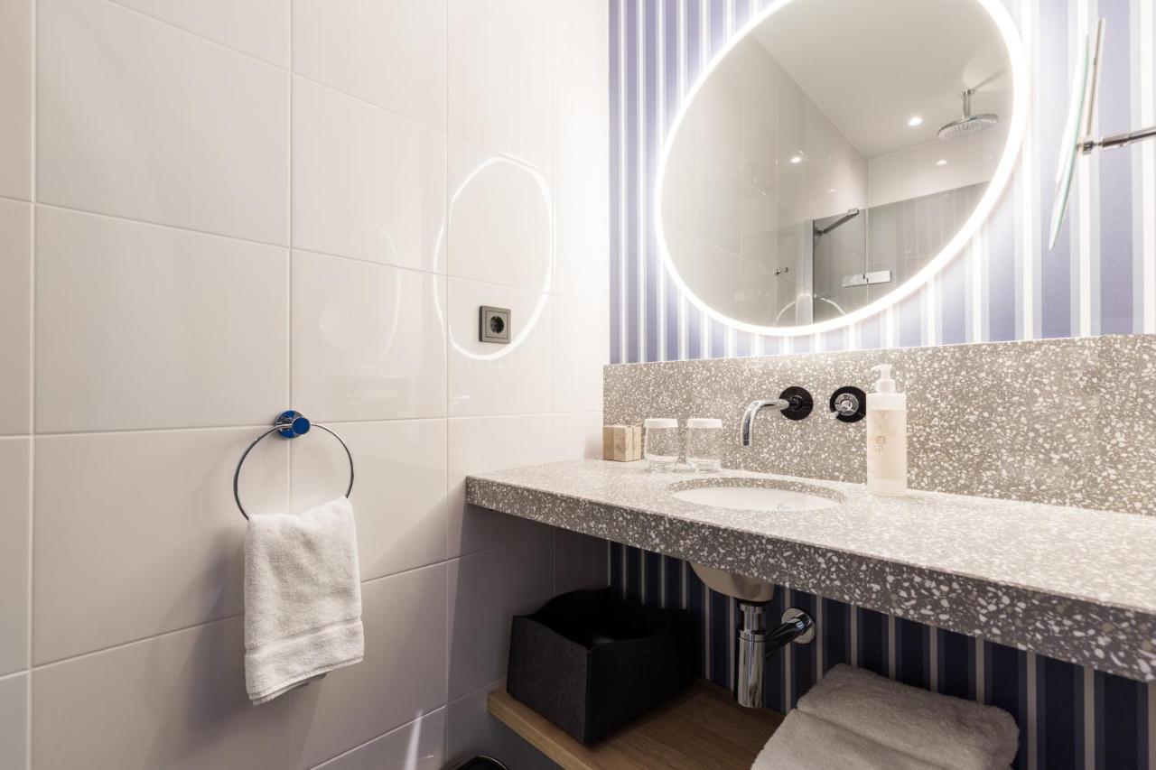 Van Der Valk Hotel Venlo Kültér fotó