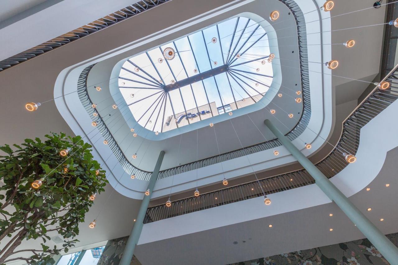 Van Der Valk Hotel Venlo Kültér fotó