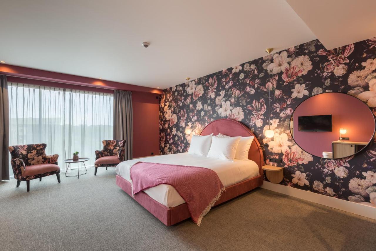 Van Der Valk Hotel Venlo Kültér fotó