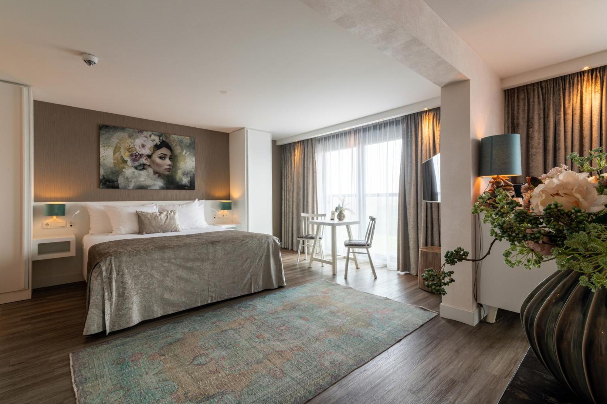 Van Der Valk Hotel Venlo Kültér fotó